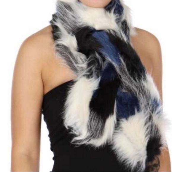 Private Label Accessories - PM Designer Color Patch Faux Fur Scarf